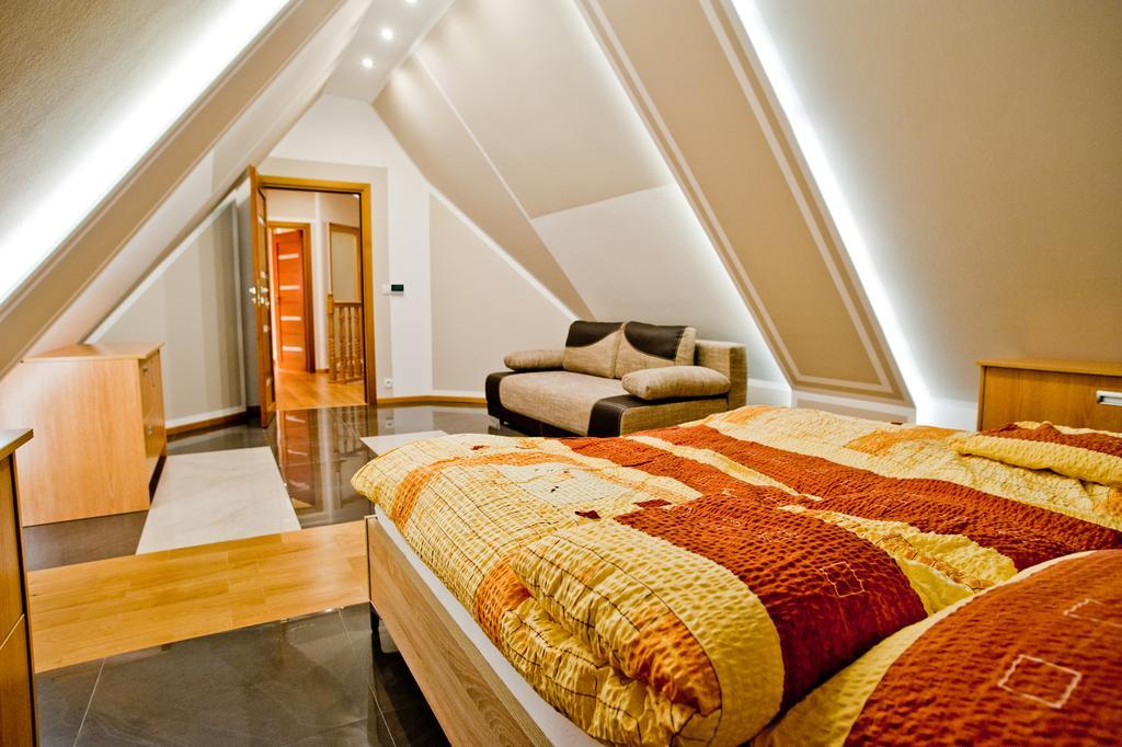Apartamenty Toporowa Cyrhla Zakopane Habitación foto